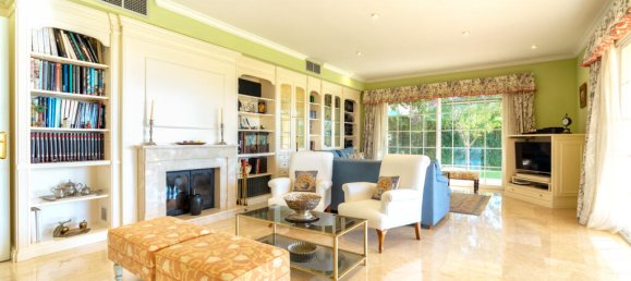 5 bedrooms Villa in Llucmajor, Spain No. 256463 13