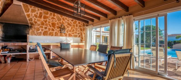 5 bedrooms Villa in Llucmajor, Spain No. 256463 8