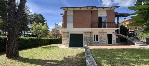 8 bedrooms House in Maiolati Spontini, Italy No. 350740 5