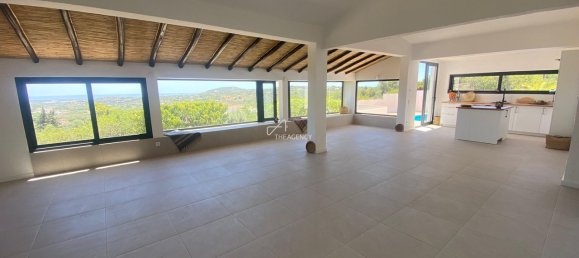 3 bedrooms House in Faro, Portugal No. 108130 16