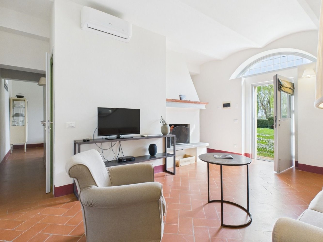 3-salle Maison à Cortona, Italy No. 56222