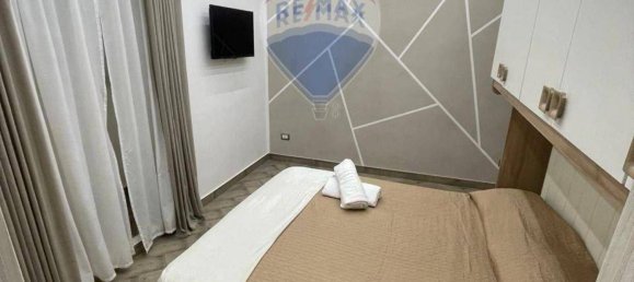 2 bedrooms Apartment in Naples, Italy No. 54506 11