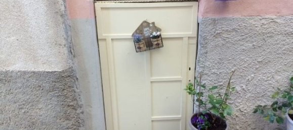 Дом с 7 комнатами в Пьетрабруна, Италия № 133940 20