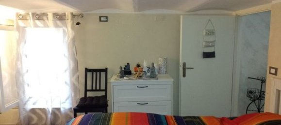 Дом с 7 комнатами в Пьетрабруна, Италия № 133940 5