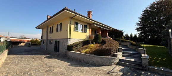 8 bedrooms Villa in Carmagnola, Italy No. 333503 36