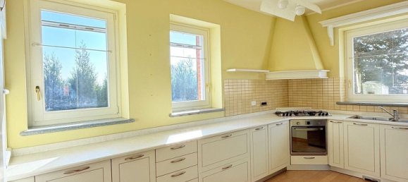 8 bedrooms Villa in Carmagnola, Italy No. 333503 6