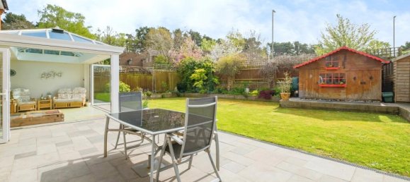 5 bedrooms House in Bagshot, United Kingdom No. 10414 17