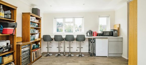 5 bedrooms House in Bagshot, United Kingdom No. 10414 7