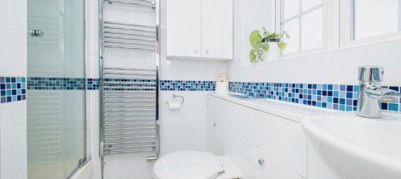 5 bedrooms House in Bagshot, United Kingdom No. 10414 13