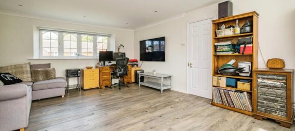 5 bedrooms House in Bagshot, United Kingdom No. 10414 27