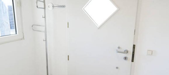 Дом с 3 комнатами в Кобург, Германия № 82024 6