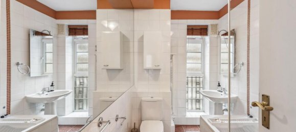 3 bedrooms Apartment in London, United Kingdom No. 6925 25