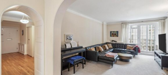 3 bedrooms Apartment in London, United Kingdom No. 6925 8