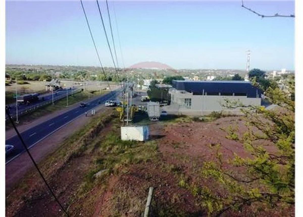  قطعة أرض في Cordoba, Argentina رقم 44246