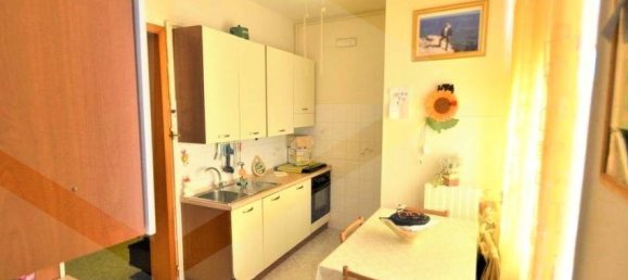 Casa de 3 habitaciónes en Casamassima, Italy No. 27806 2