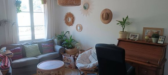 Apartamento de 1 dormitorio en Fontenay-Tresigny, France No. 329895 4