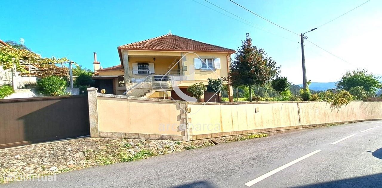 Дом с 3 спальнями в Паредиш ди Кора, Португалия № 215930