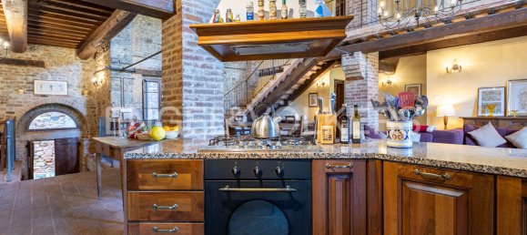 12 bedrooms Building in Piegaro, Italy No. 105848 12