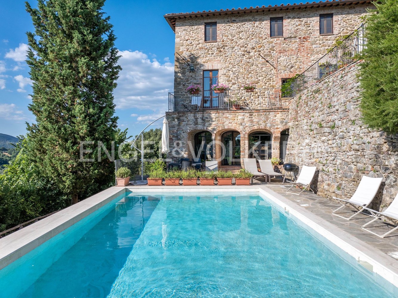 12 bedrooms Building in Piegaro, Italy No. 105848