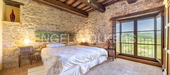 12 bedrooms Building in Piegaro, Italy No. 105848 17