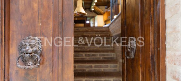 12 bedrooms Building in Piegaro, Italy No. 105848 21