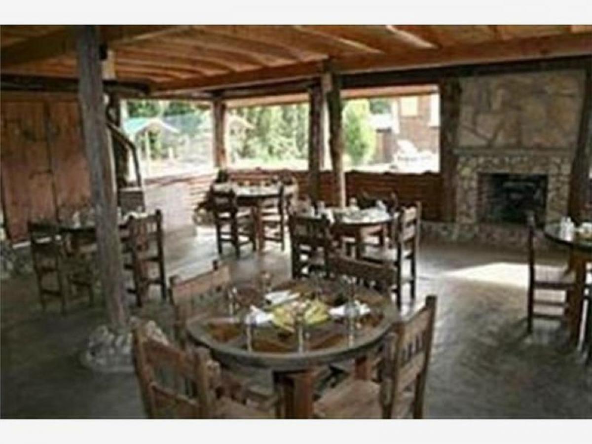  فندق في Chubut, Argentina 870متر مربع رقم 22814