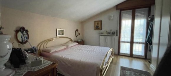 Casa de 3 divisões em Carate Brianza, Italy N.º 160182 5