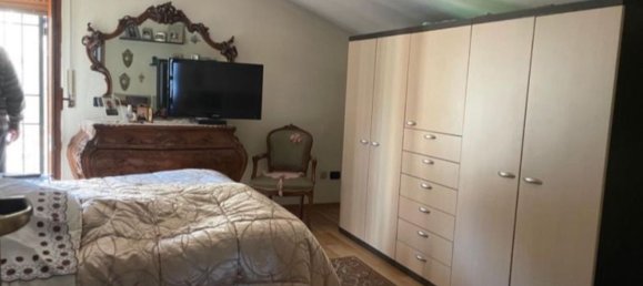 Casa de 3 divisões em Carate Brianza, Italy N.º 160182 17