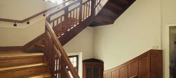 Здание с 17 комнатами в Обербергиш, Германия № 169142 4