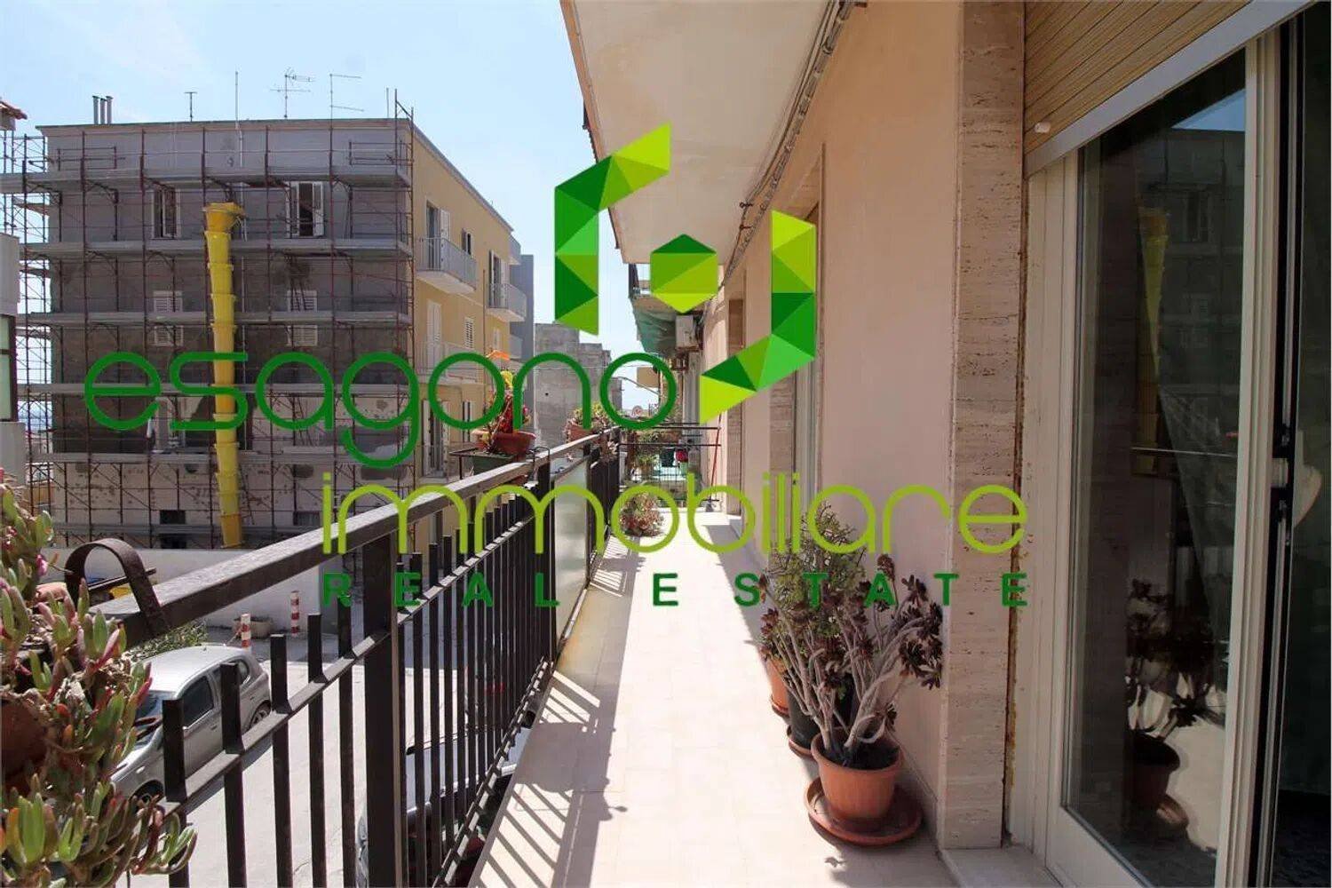 4 Schlafzimmer Wohnung in Syracuse, Italy, Nr. 356807