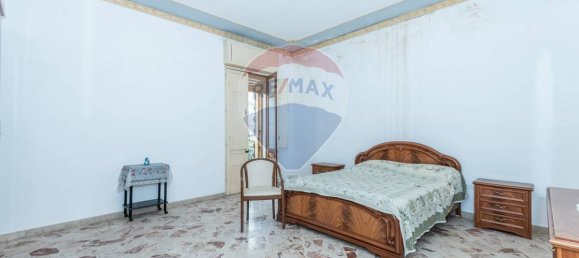 4 bedrooms House in Noto, Italy No. 235242 17