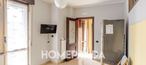 Квартира с 4 комнатами в Авелла, Италия № 346710 26