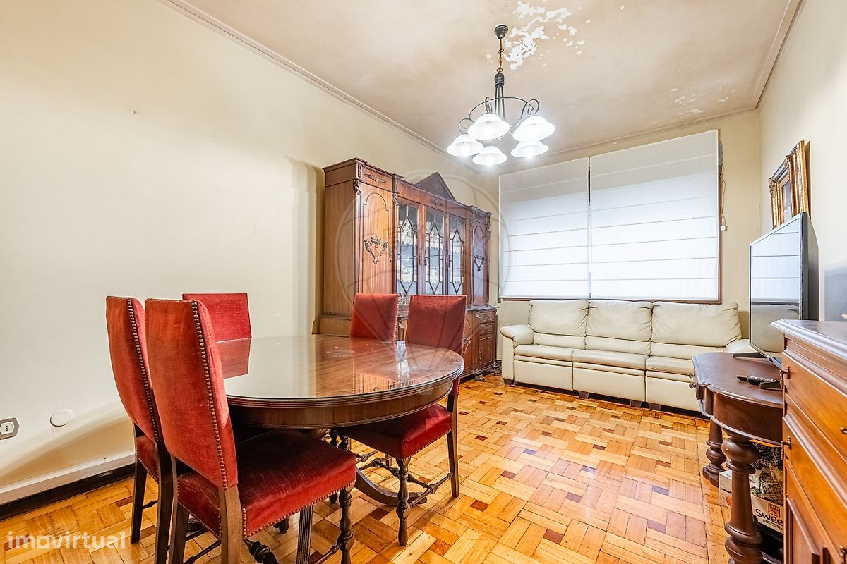 4 bedrooms House in Porto, Portugal No. 176711