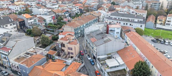 4 bedrooms House in Porto, Portugal No. 176711 28