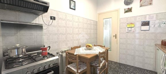 2 bedrooms Apartment in Genoa, Italy No. 291768 8