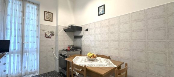 2 bedrooms Apartment in Genoa, Italy No. 291768 5