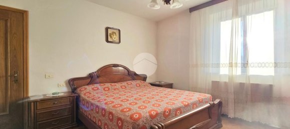 7 rooms House in Gualdo Cattaneo, Italy No. 161401 23
