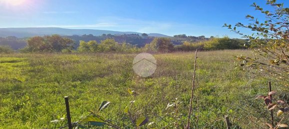 7 rooms House in Gualdo Cattaneo, Italy No. 161401 8