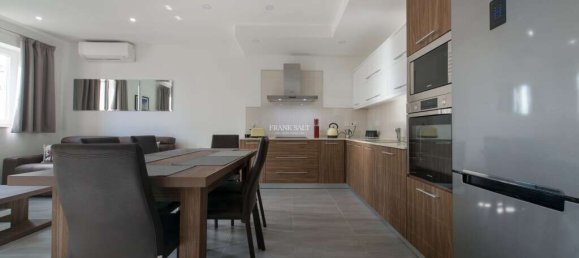 Квартира с 2 спальнями в Слима, Мальта № 6908 15