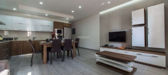 Квартира с 2 спальнями в Слима, Мальта № 6908 2