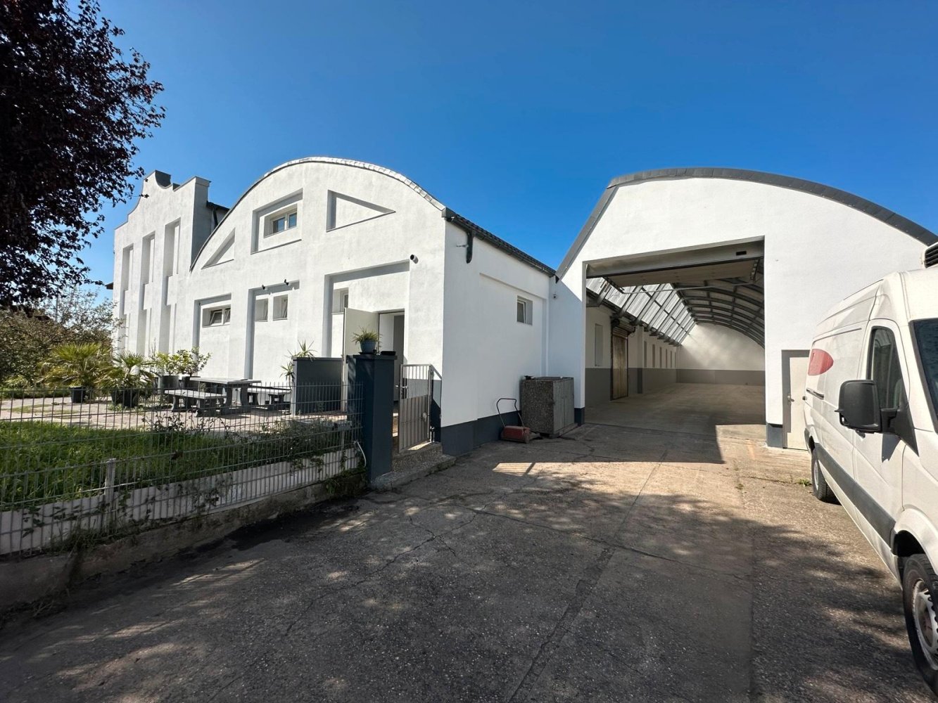 Propiedad comercial en Alzey-Worms, Germany 2200 m² No. 371534