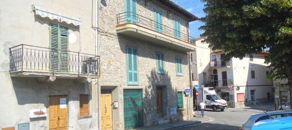 7-salle Appartement à Bucine, Italy No. 200027 18