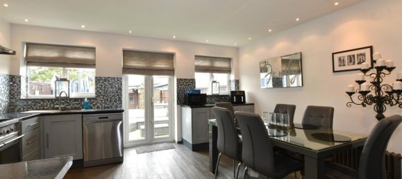 2 bedrooms House in Essex, United Kingdom No. 4142 12