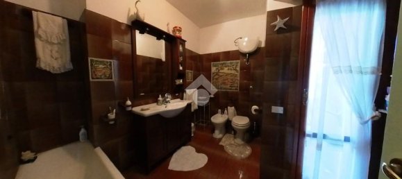 4 bedrooms Apartment in Monsampolo del Tronto, Italy No. 335529 12