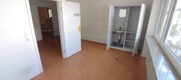 Büro in Lübeck, Germany 258m², Nr. 97647 9