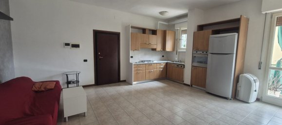 3غرفة شقة في Cesano Boscone, Italy رقم 82307 3