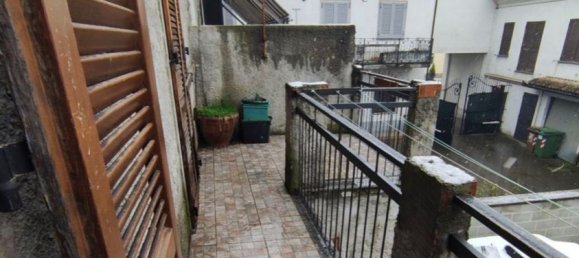 4 rooms Apartment in Lungavilla, Italy No. 143934 18