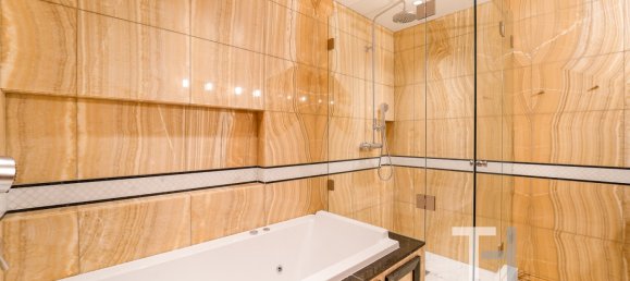 2 bedrooms Apartment in Burj Khalifa, UAE No. 28521 9