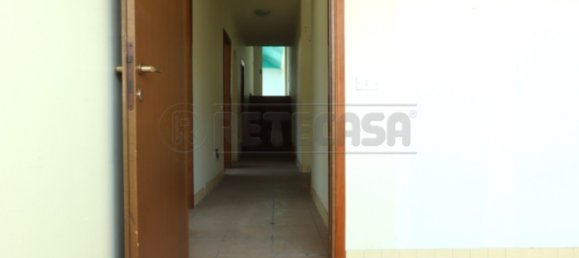 Gewerbliche Immobilie in Vicenza, Italy 410m², Nr. 283804 17