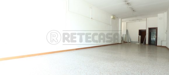 Gewerbliche Immobilie in Vicenza, Italy 410m², Nr. 283804 20